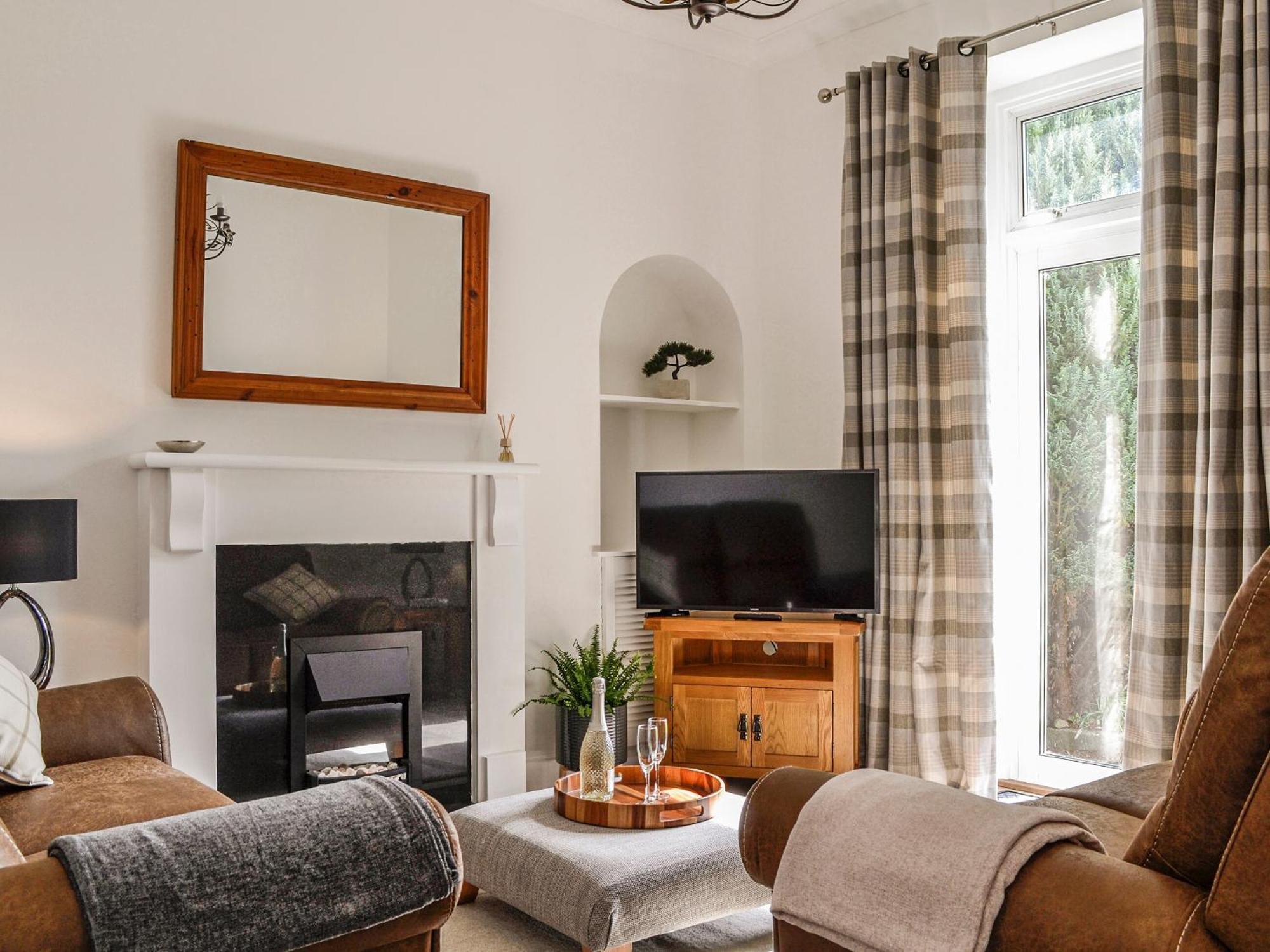 Dezzys Villa Montrose Dış mekan fotoğraf